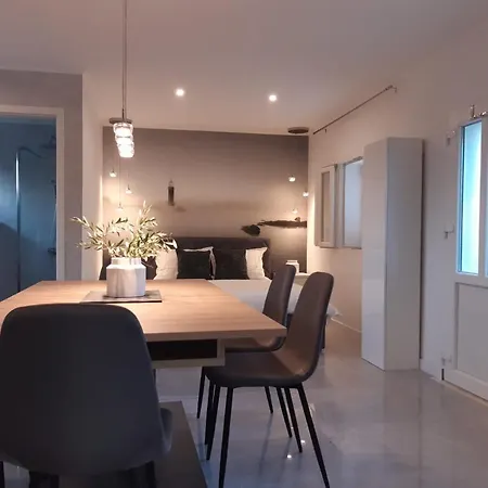 Olive Grove House Holiday home